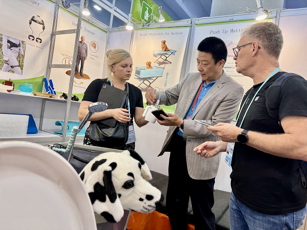 1756799363270110.png 3.png